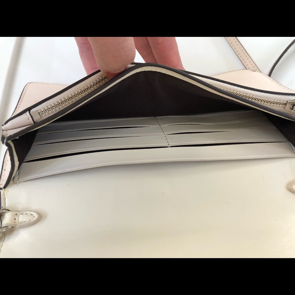 Coach small crossbody - Picture 4 of 6